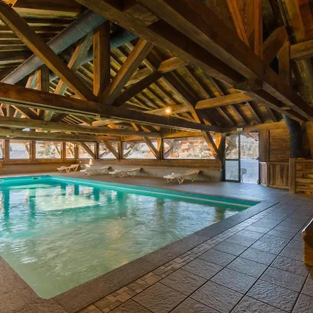 T4 Aux Saisies Avec Balcon, Parking Couvert - Fr-1-293-350 *